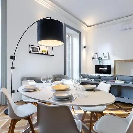 Hostdomus - La Marmora Apartmán *